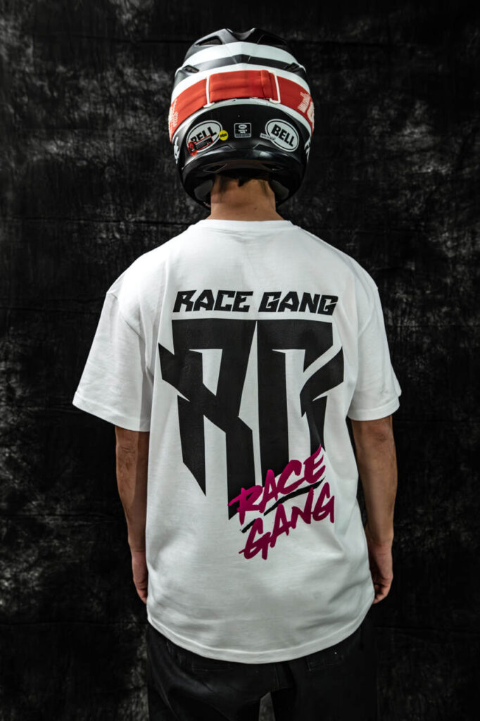 Koszulka unisex RaceGang Logo z bawełny, czarne logo, czarno-różowy nadruk, różowy żakard.